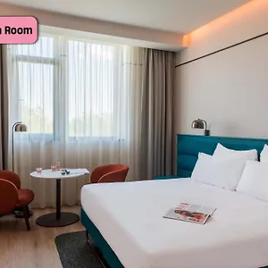 4* Hotel The Social Hub City