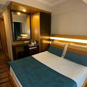 ilayda-hotel-kusadasi.aegeanhotels.net/