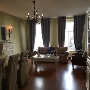 https://la-perle-apartment.utrechthotels.net